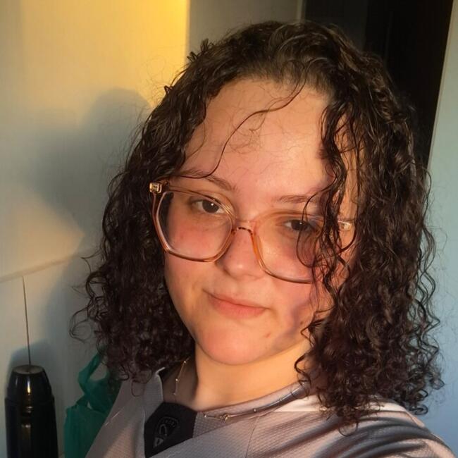 Babysitter in Curitiba: Mariana