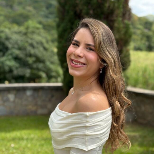 Nanny in Valencia: Andrea