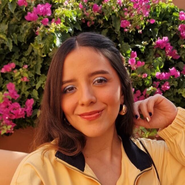 Babysitter em Porto: Luz Del Mar