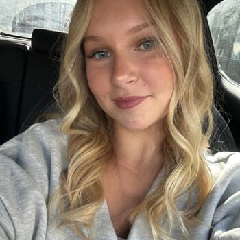 Baby-sitter Leuville-sur-Orge: Jade