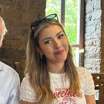 Babysitter in Richmond: Jasmine