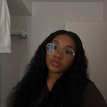 Babysitter Chelles: Bettina