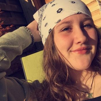 Baby-sitter in Saint-André-lez-Lille: Aline