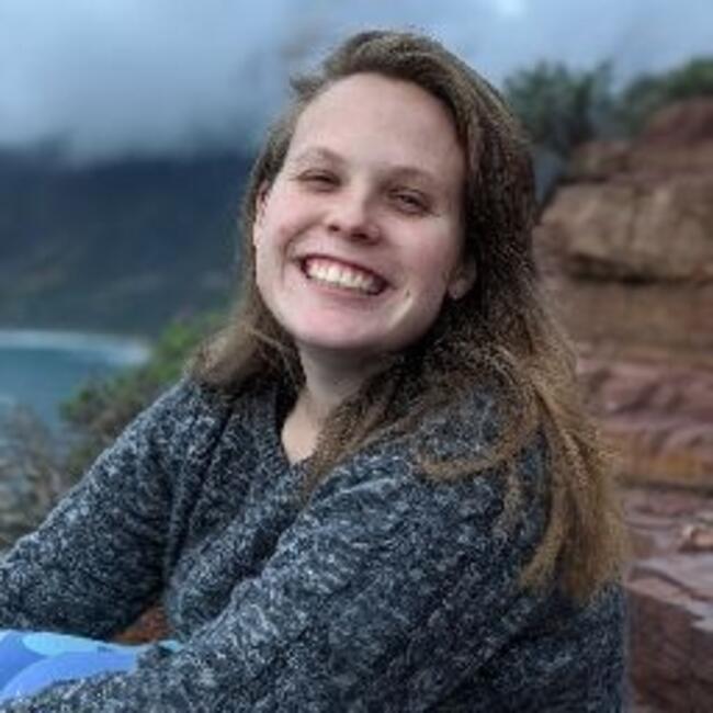 Babysitter in Fish Hoek: Amy