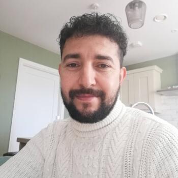 Childminder job in Navan: babysitting job Hichem