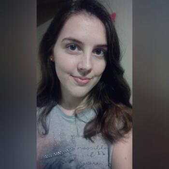 Babá em São Leopoldo: Neila