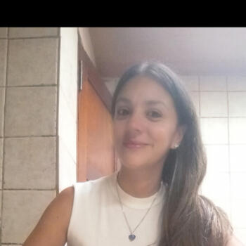 Babysitter in Tigre: Carla