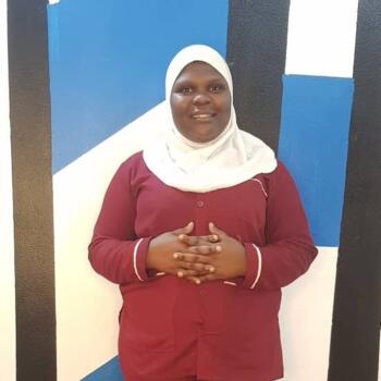 Nounou à Charjah: Aisha