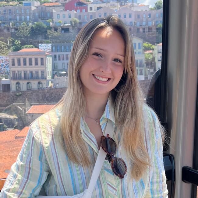 Babysitter in Estepona: Claudia