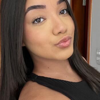 Babysitter Anápolis: Deborah