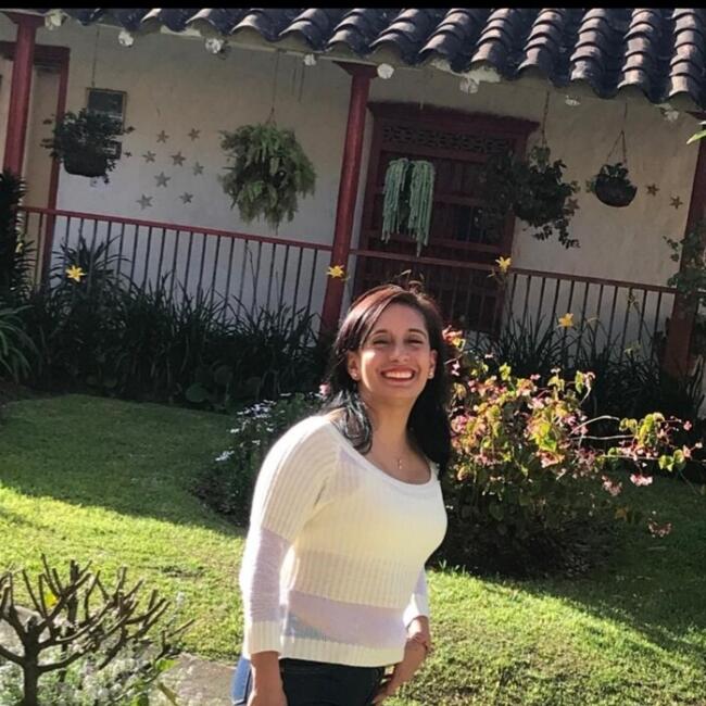 Niñera en La Ceja: CRIZ️