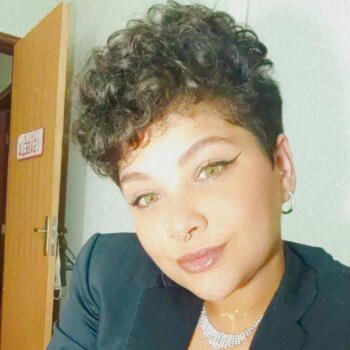 Trabalho de babysitting em Coimbra: Trabalho de babysitting Renata