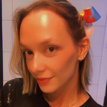 Babysitter in Petrolina: Denise