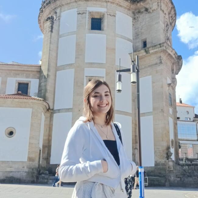 Babysitter in Vigo: Ainhoa