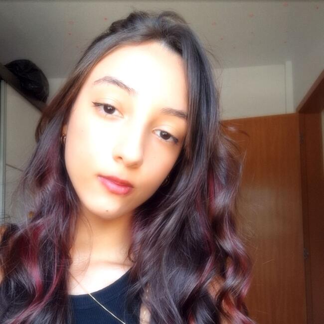 Babysitter in Santa Luzia: Lidia