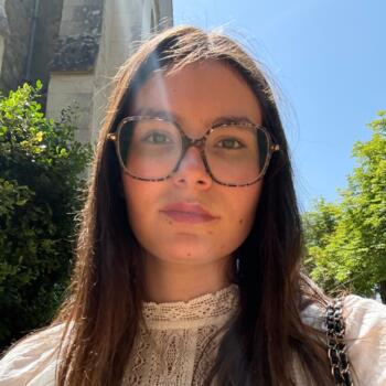 Babysitter Angers: Violette