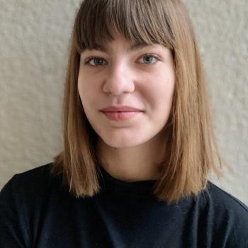 Babysitter Tours: Mélie
