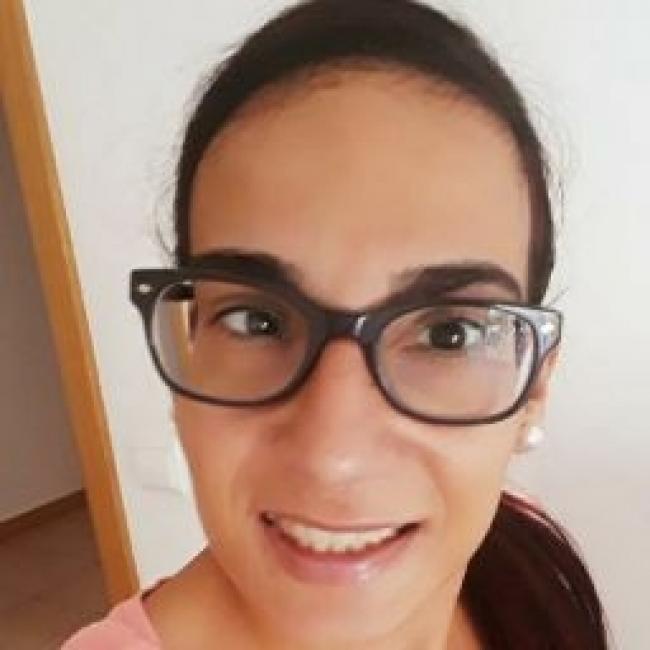 Babysitter in Portimão: Liliana