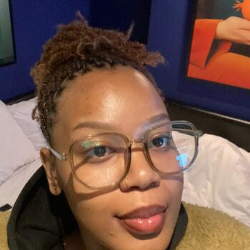 Babysitter in Hasselt: Iman