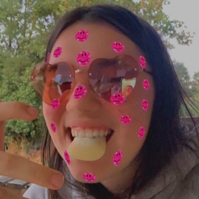 Babysitter in Darnétal: Julia