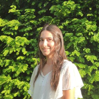 Babysitter in Angers: Juliette