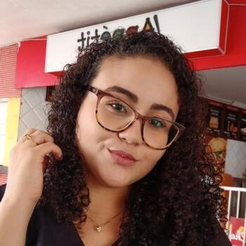 Babysitter in São Luís: Lucianne