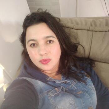 Babá em Piraquara: Juliana