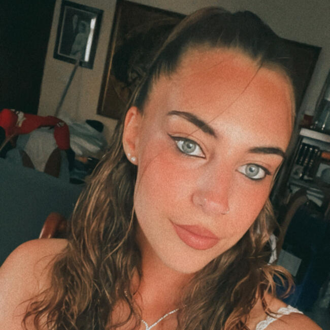 Nanny in San Cristóbal de La Laguna: Ainara