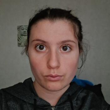 Babysitter in Marsannay-la-Côte: Noemie