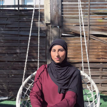 Baby-sitter Tours: Hayet