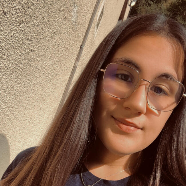 Babysitter in Vernon: Joëlyne