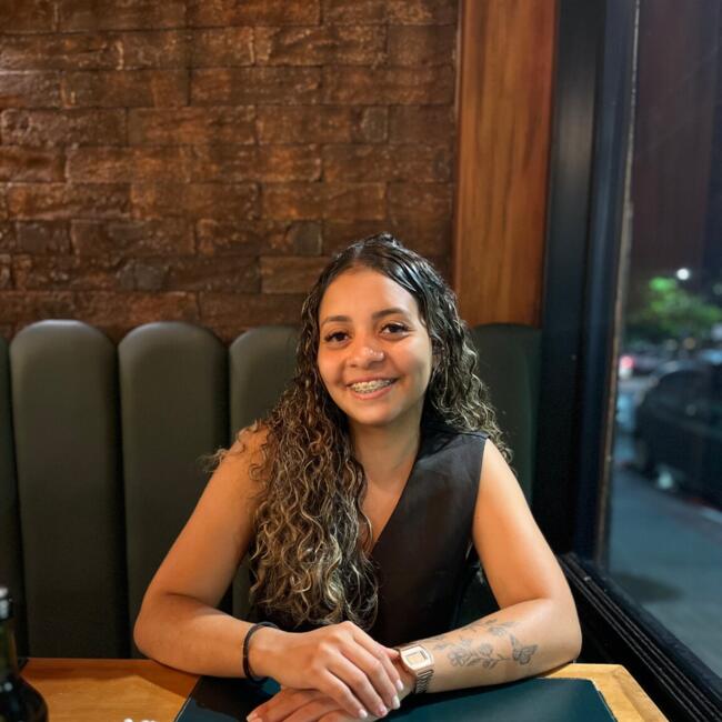 Babysitter in Guarulhos: Sophia