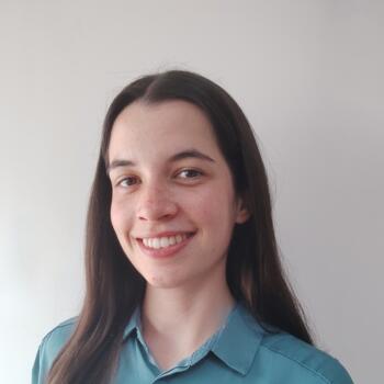 Babysitter in L'Eliana: Celia