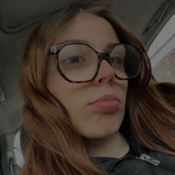 Babysitter Douai: Eva