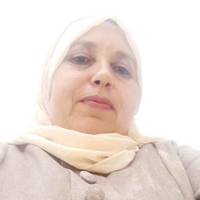 مربية أطفال في Bouznika: Farida