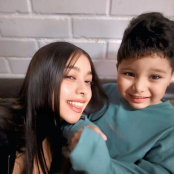 Niñera en Estación Colina: María Elena Gabriela