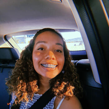 Babysitter in Canyon Lake (California): Sonnie