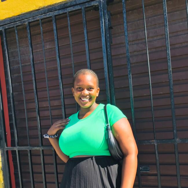 Babysitter in Strand: Somila