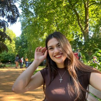 Babysitter in London: Alexia