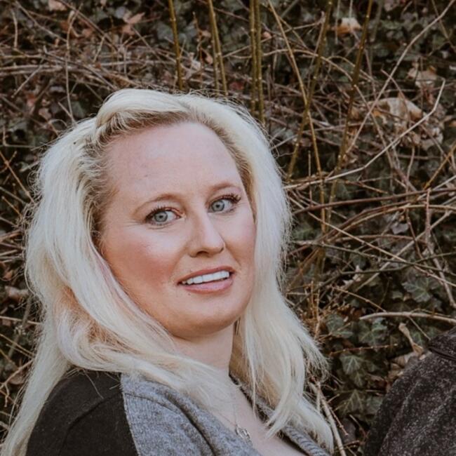 Babysitter in Whiting: Ivey