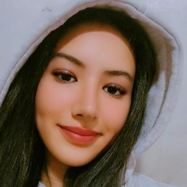 Nanny in Luxembourg: Sara