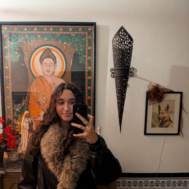 Babysitter in Oeiras: Luna