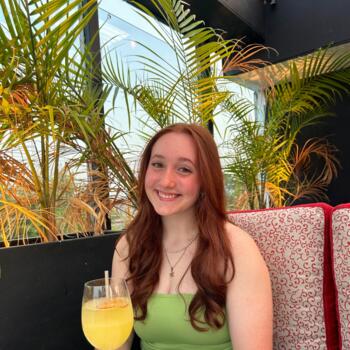 Babysitter in Lévis: Laurence