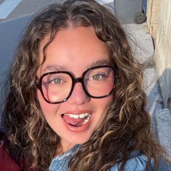 Babysitter in Tours: Safya