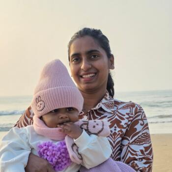 माता-पिता बंगलौर: Alekhya Asif