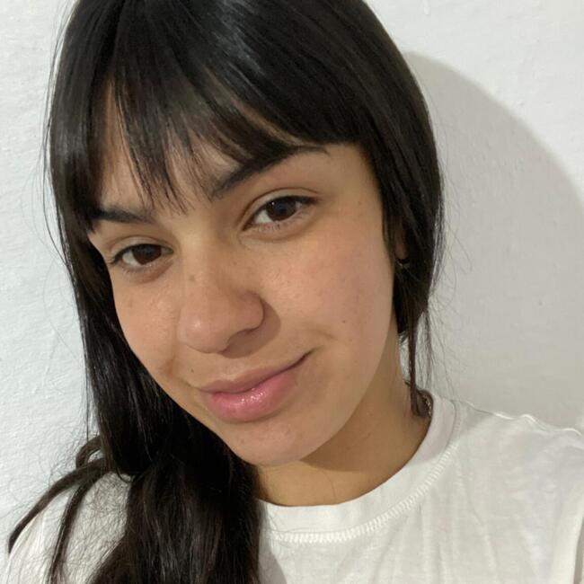 Babysitter in Canelones: Agustina