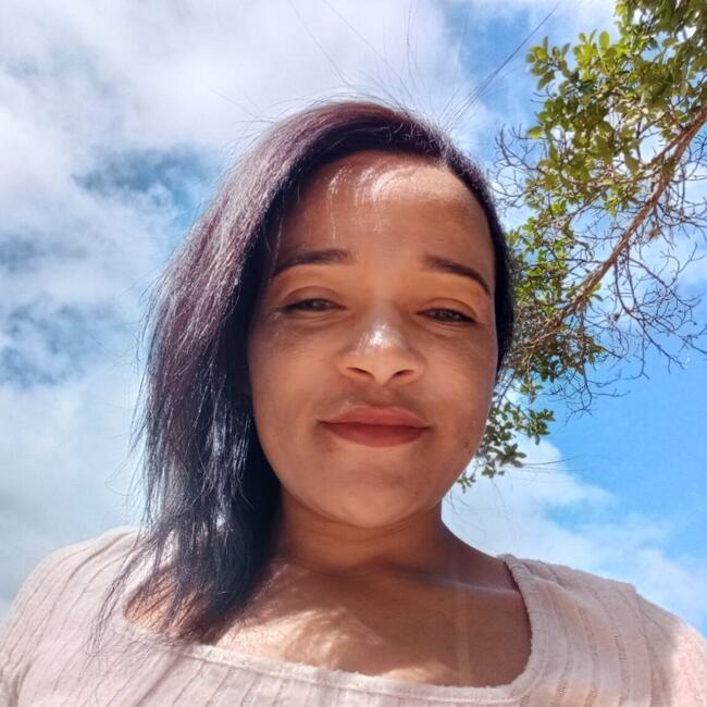 Babá em Itapema: Kamila de Aquino