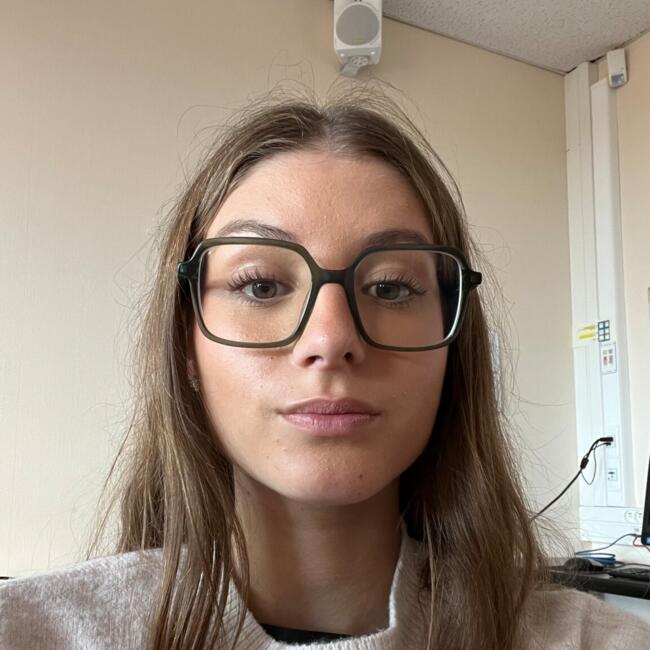 Babysitter in Chauché: Clara