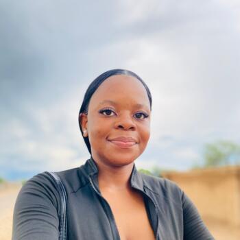 Babysitter Tlhabane: Itumeleng