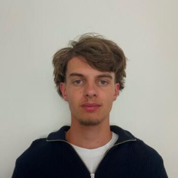 Baby-sitter Juigné-sur-Sarthe: Hugo